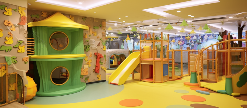 儿童室内游乐场场景图暖色调摄影真实,高清,摄影图,摄影图片,图片大全,摄影图免费下载